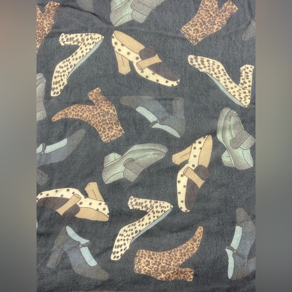 Echo Silk Scarf Shoe Print Leopard Heels Loafers Brown Black Square - Picture 3 of 9